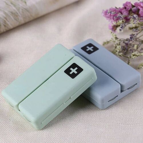 1PC Weekly Pill Box 7 Days Foldable Travel Medicine Holder P