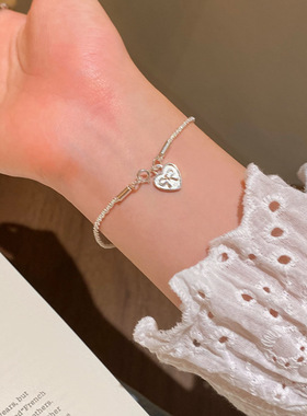 极简风波光粼粼爱心珍珠手链女高级感小众冷淡风手串轻奢时尚配饰