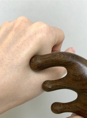 养生人bi备~南美天然绿檀五经按摩木梳头部经络乳腺刮痧防脱梳子