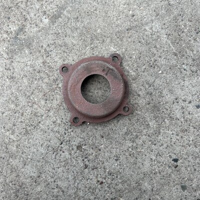 手扶拖拉机半轴油封座 粗半轴油封盖/轴管盖用X70X油封