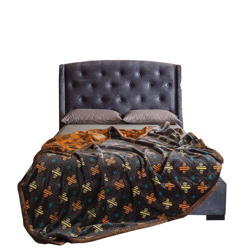 Thickened fleece blanket with double-sided printing