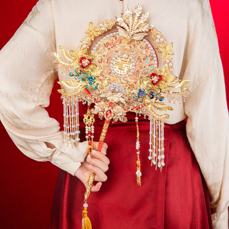 面团扇重工成品新娘出嫁高级感手工diy材料包中式婚礼绝美喜扇,家居饰品,工艺扇/团扇/喜扇/折扇,淘宝优惠券,粉丝福利购,淘宝优惠卷