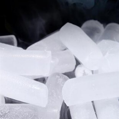 广州柱状干冰食品级实验室生物制药舞台烟雾干冰汽车清洗