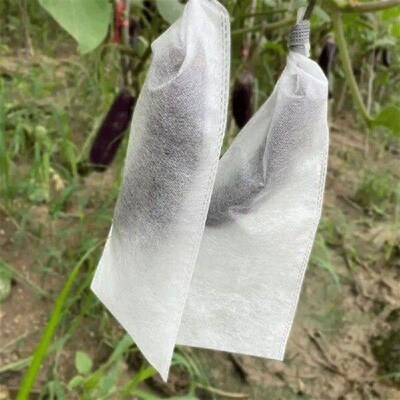 100Pcs Fabric Planting Pocket Fruit Protection Bags Garden