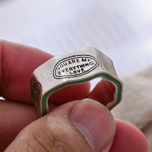 New Arrival Elegant Letter Carving Green Stripe Design Retro