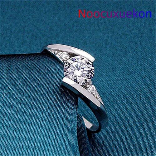 Never Fade White Rhinestone Rings for Women Round Zircon Cry