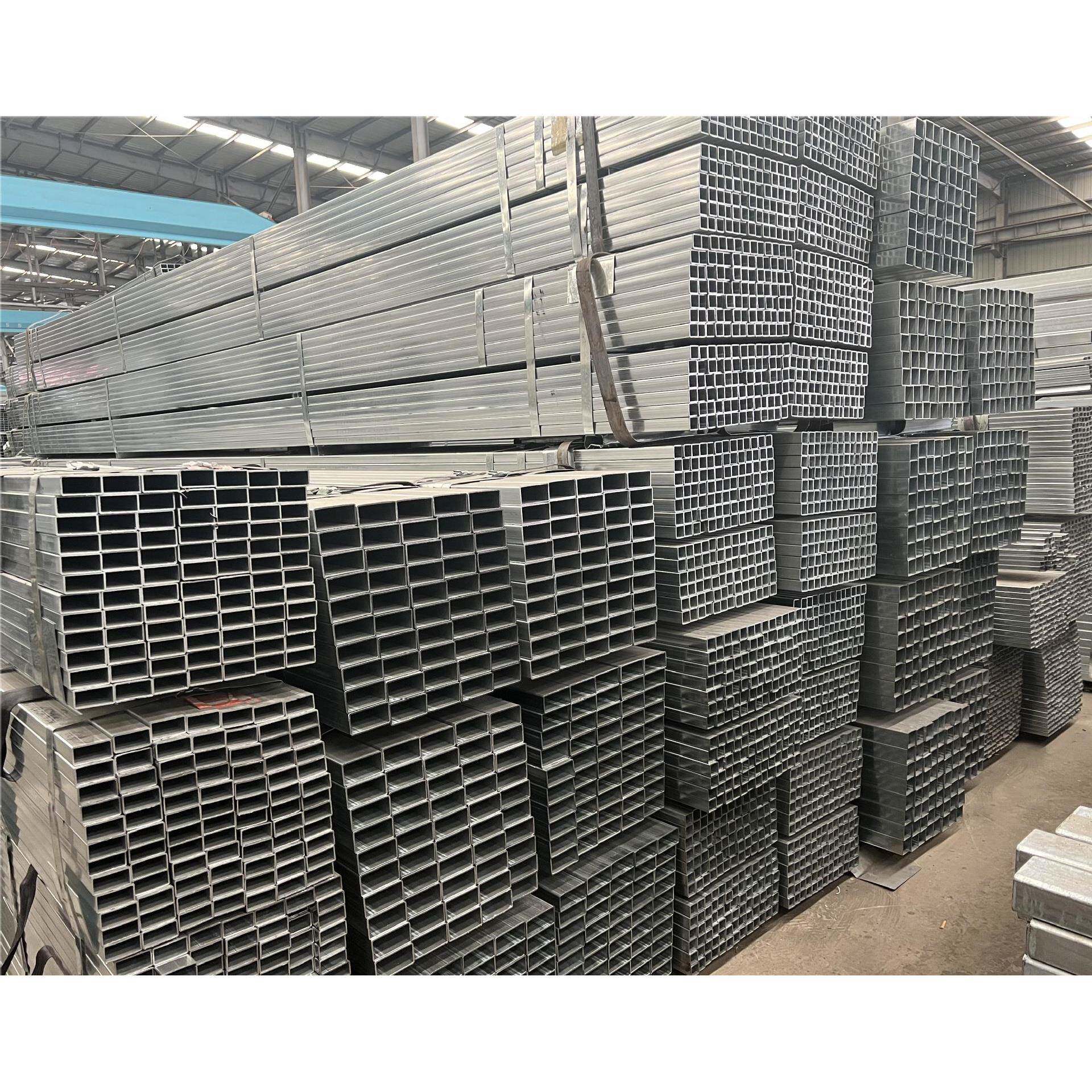 厂家现货镀锌方管200*200建筑工程用方形矩管方通管方管切割