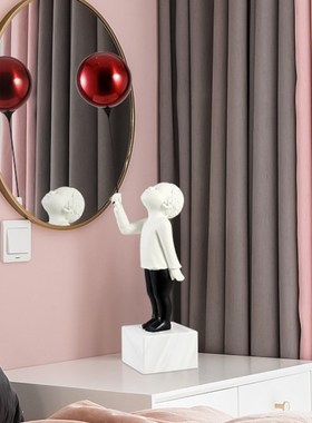 拿红气球男孩雕塑样板间客厅玄关大理石人像摆件极简现代软装饰品