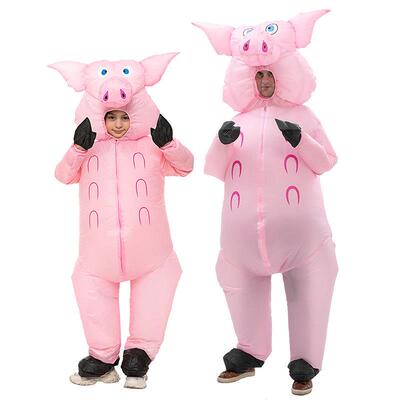 。Inflatable clothing standing pig pink parent-child activit