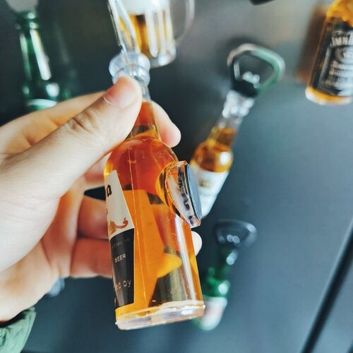 Creative Simulation Beer Bottle Opener Multifunctional Magne