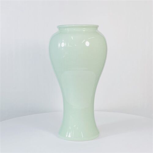 冰裂纹大口美人瓶