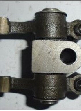 185 190 192 L12  YM12 YC12 柴油机摇臂总成