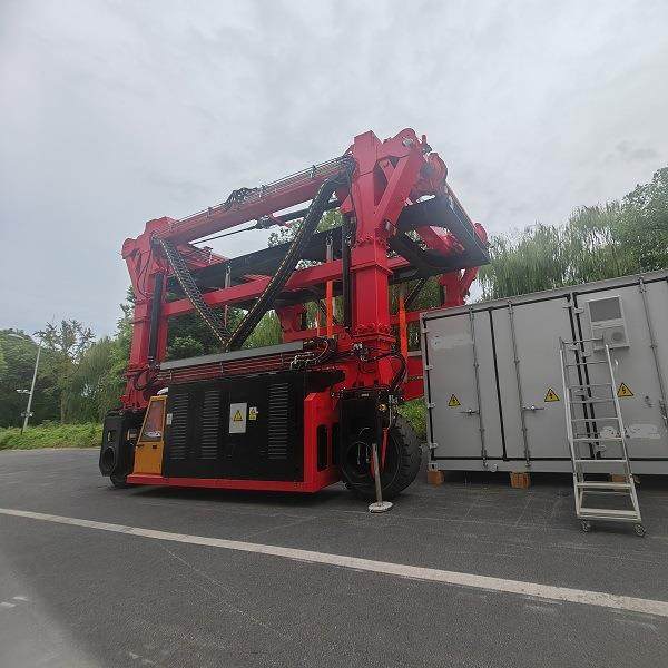 靖起储能跨运车 非标制造 规格可选 灵活搬运堆垛 新能源行业用,搬运/仓储/物流设备,起重机/吊车/吊机,淘宝优惠券,粉丝福利购,淘宝优惠卷