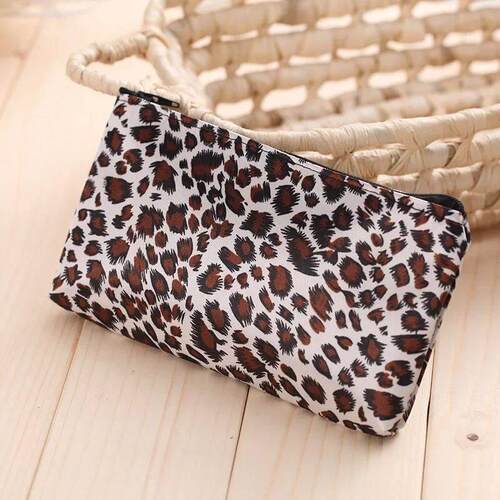 Leopard Pattern Zipper Makeup Bag Fashion Multi-Functional B