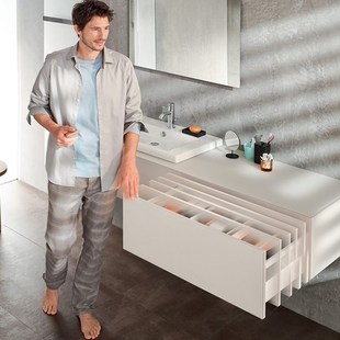 blum百隆反弹骑马抽免拉手轨道按弹骑马抽碰碰开抽屉魔顺反弹