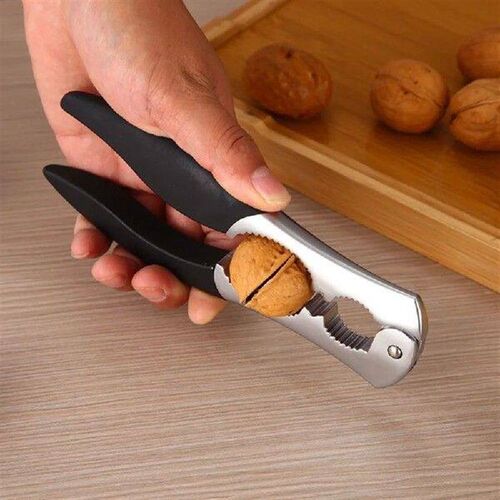 Creative Multi-functional Nuts Walnuts Clip Portable Zinc