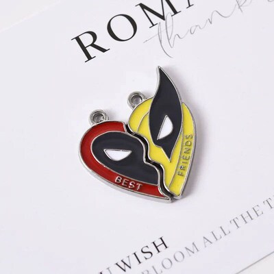 Mavel Deadpool and Wolverine Best Friends Keychain Set Split