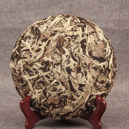 2018 Year YUGUANGMEIREN Organic Moonlight Beauty Puer Moonli