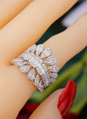 New rendy Big CZ Rings Statement Rings for Women Cubic Zirco