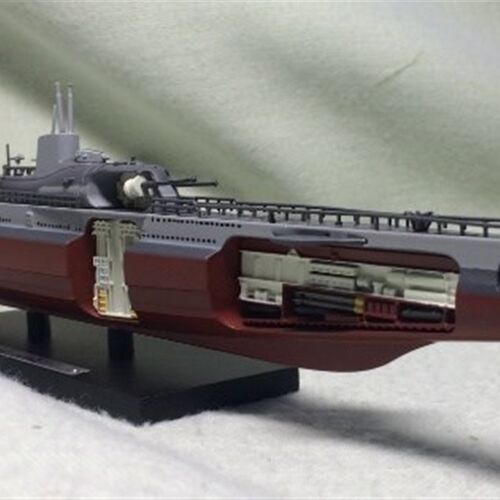 1350 French Submarine Surcouf   1942 World War II Military