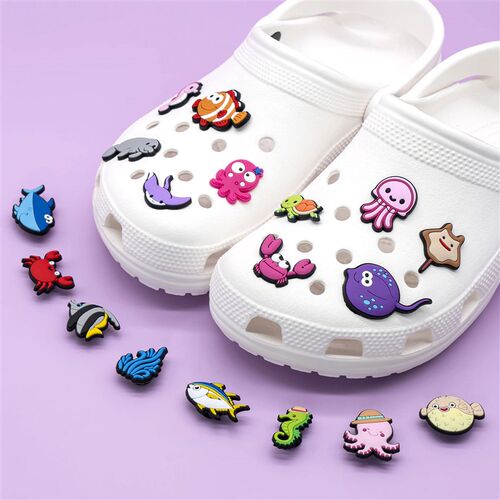 1PCS Cute Shoe Charm Kawaii Marine Animal Octopu Dolphin Wha