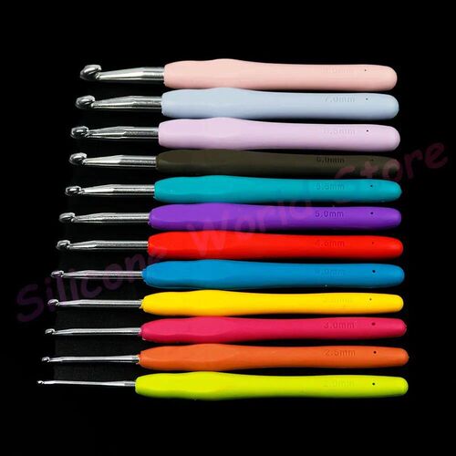Silicone World 45/37PCS Crochet Set DIY Hand Held Knitting T