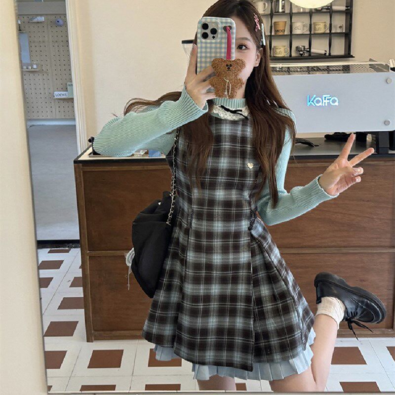 大码胖mm甜美学院风针织打底衫格纹背心连衣裙女秋冬显瘦两件套装