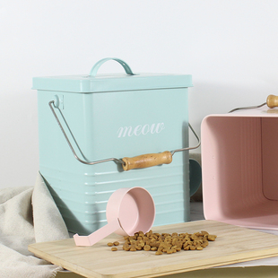 宠物储粮桶猫粮桶狗粮桶冻干桶密封防潮收纳桶大容量5斤15斤 送勺