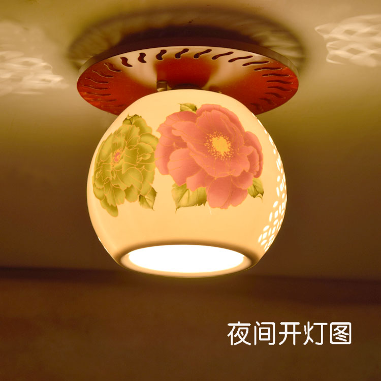 新中式陶瓷镂空吸顶灯具 适用客厅过道玄关的单头木艺吸顶灯