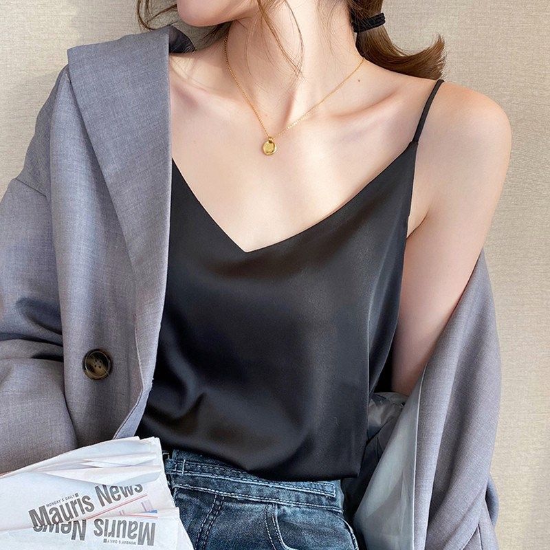 性感V领冰蕾丝欧美吊带小背心女内搭时尚洋气时髦白色打底衫上衣