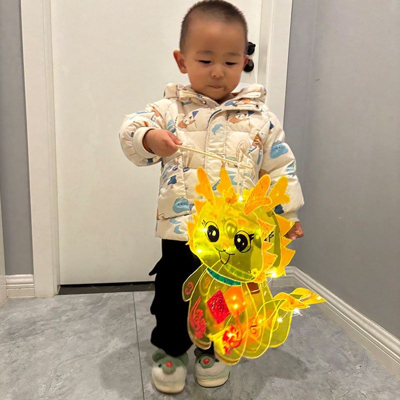 龙年龙灯笼Q版龙小龙人儿童幼儿园手工玻璃纸传统灯笼DIY材料包,节庆用品/礼品,灯笼材料包,淘宝优惠券,粉丝福利购,淘宝优惠卷