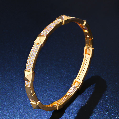 2019 Fashion nd Bangle Micro Pave Zircon Creative Exaggerati