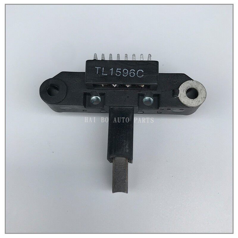 长安CX20 JFZ172H 600长安金牛星47312v新品汽车配件发电机调节器