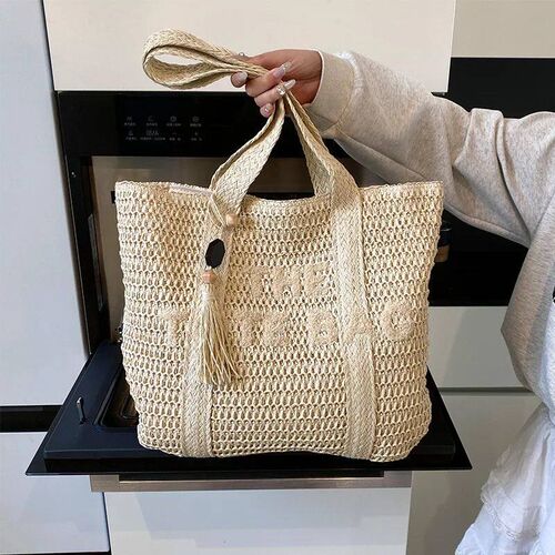 French tyle large capacity woven traw woven bag for women, n