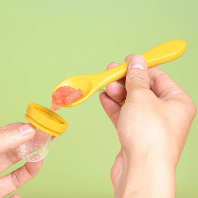 Baby Silicone Fruit Pacifier Feeder With Dust ver Nipple Tea