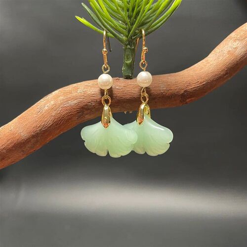 Retro Natural Green Jade Ginkgo Leaf Style Pearl Drop Earrin