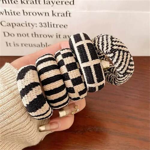 5Pcs High-Elasticity Seamless Hair Ties,Black and White Chec