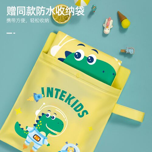 Childrens raincoat waterproof all over pupils with schoolba