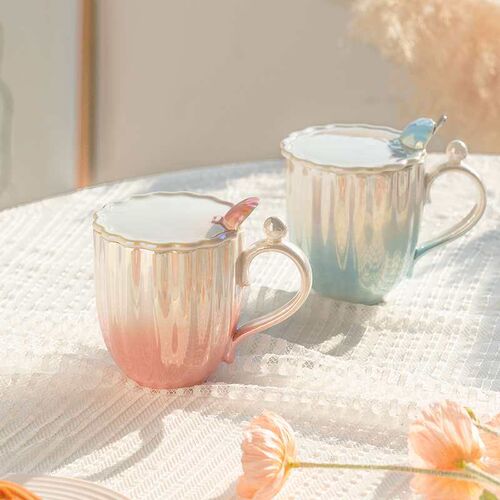 Mug ins Cup Ceramic Cup with Lid and Spoon High Color Value