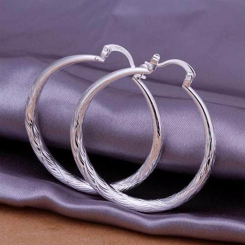 Silver color  top quality fashion design round women lady we