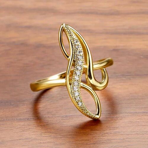 Huitan Simple Fashion Design Finger Ring Lady Engagement Cer