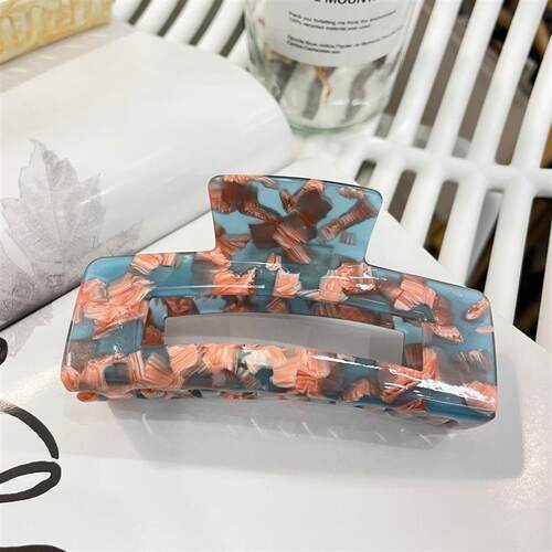 Acetic acid claw clip with colorful stripes, hair grabbing