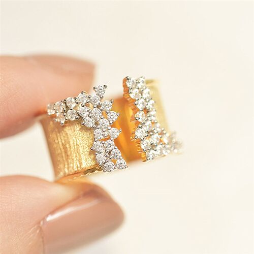 Huitan 2022 New Fashion Womens Finger Ring with CZ Stone Wi