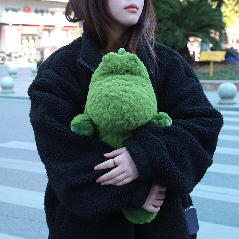 车载可爱卡通毛绒公仔玩偶车内竹炭包吸附净化空气汽车摆件装饰品