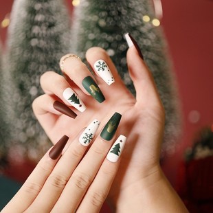 24pcs Fake Nails with Christmas Designs Nail Art  Women Gift