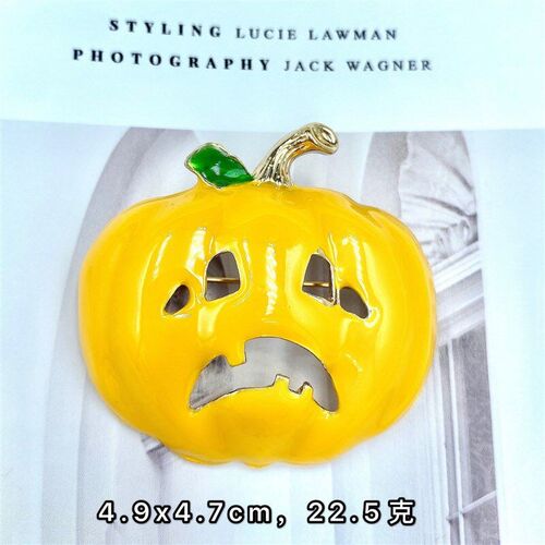 Halloween Sad Face Pumpkin Brooch Alloy OilDropping Brooch f