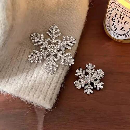 1pc  Snowflake hair clip, womens autumn and winter bangs cl