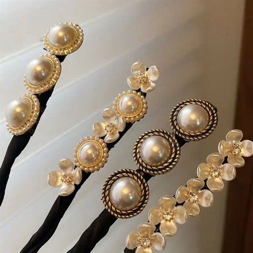 Women Easy Hair Bun Maker Floral Crystal Donut Updo Hair  Di