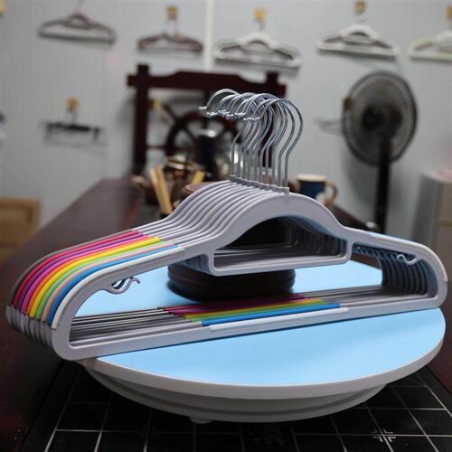 40 Pcs/Lot plastic Clothes Hangers Dress Coats Hanger holder