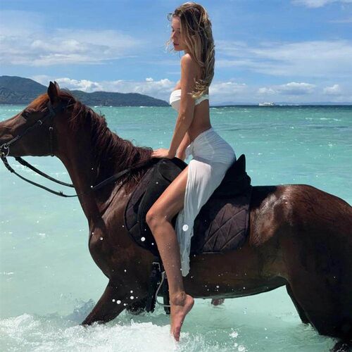 Bikini Half body Yarn Skirt Hanging Neck Womens Swimsuit